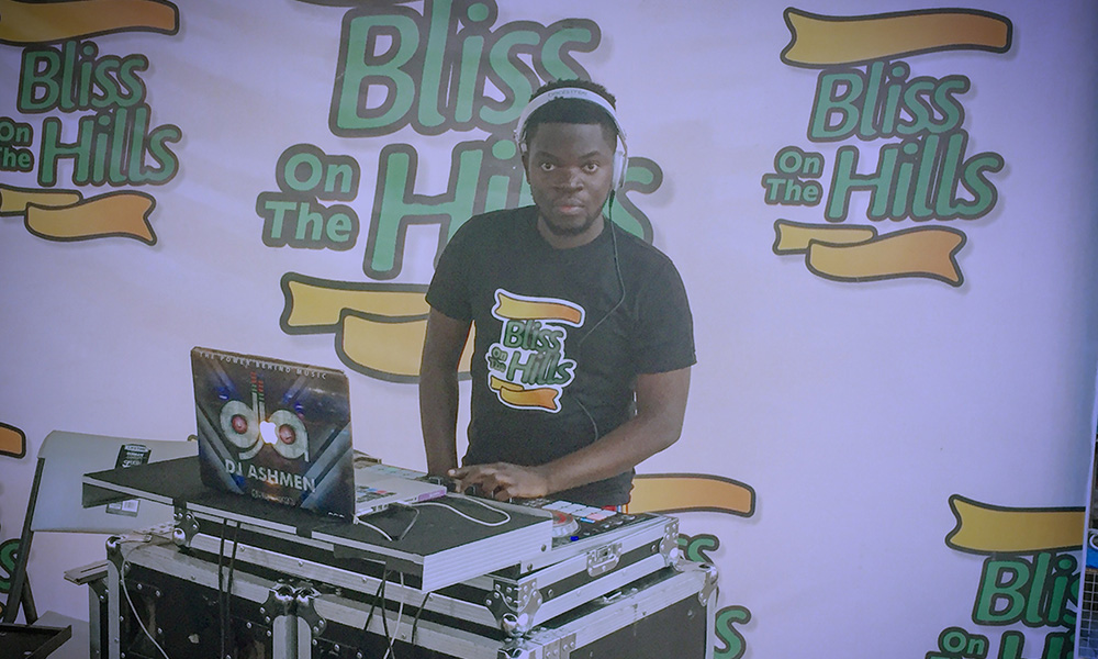DJ Ashmen entertained thousands at Bliss On The Hills 2018