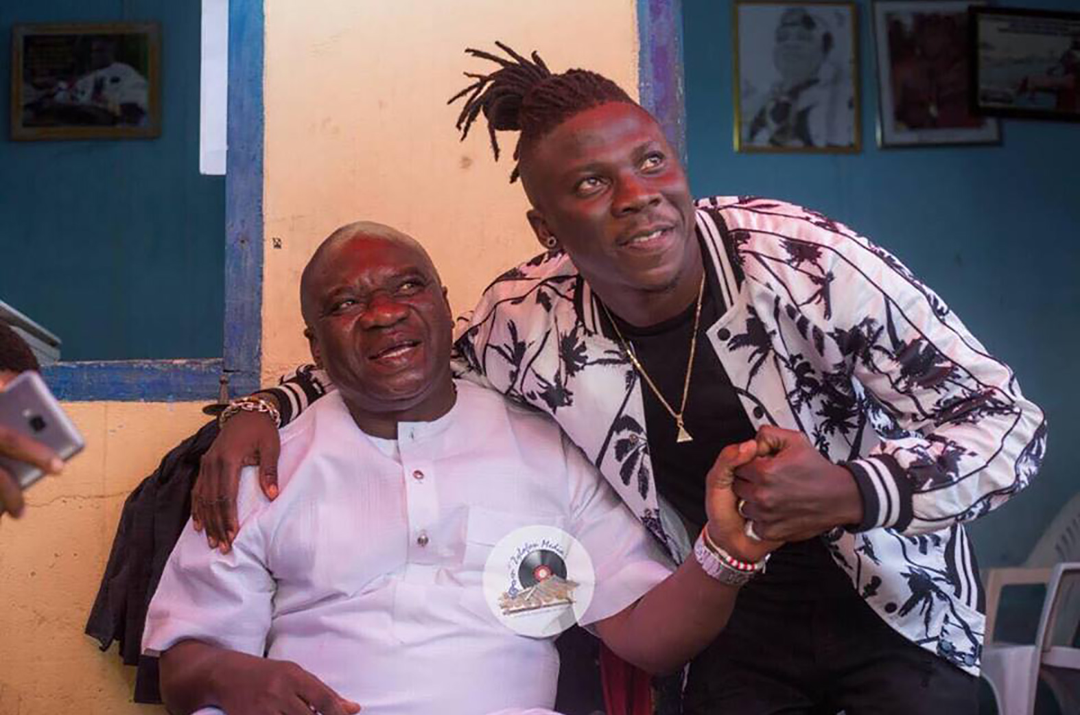 Stonebwoy & chief of Elmina, Nana Kodwo Condua VI