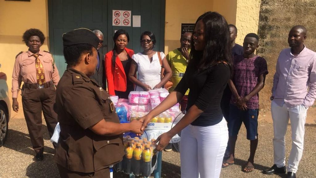 Freda Rhymz visits Nsawam Prisons with lots of love