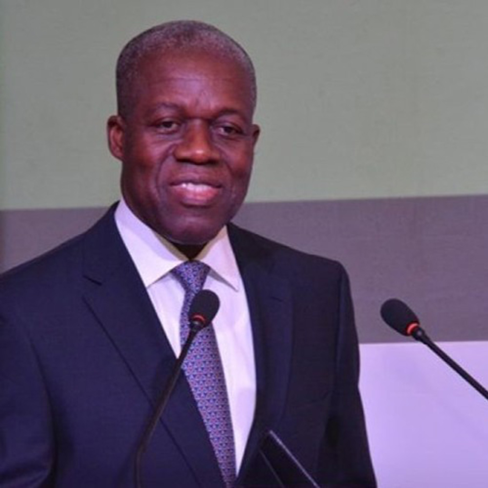 Tribute to His Ex. Paa Kwesi Amissah by Pete Menz