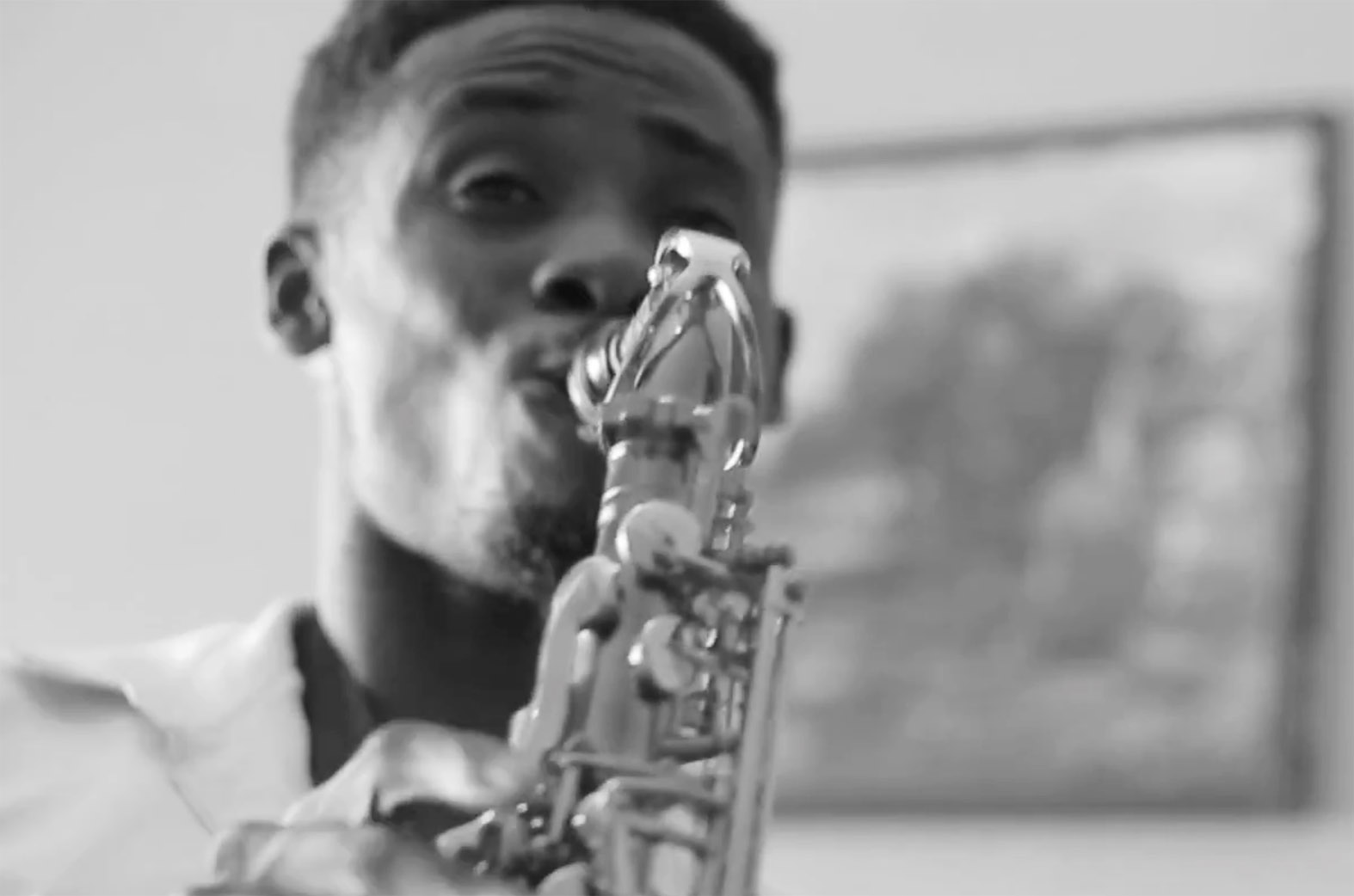 Video: Dadie Anoma (Sax & Rap Version) by Mizter Okyere feat. Nana Nketia