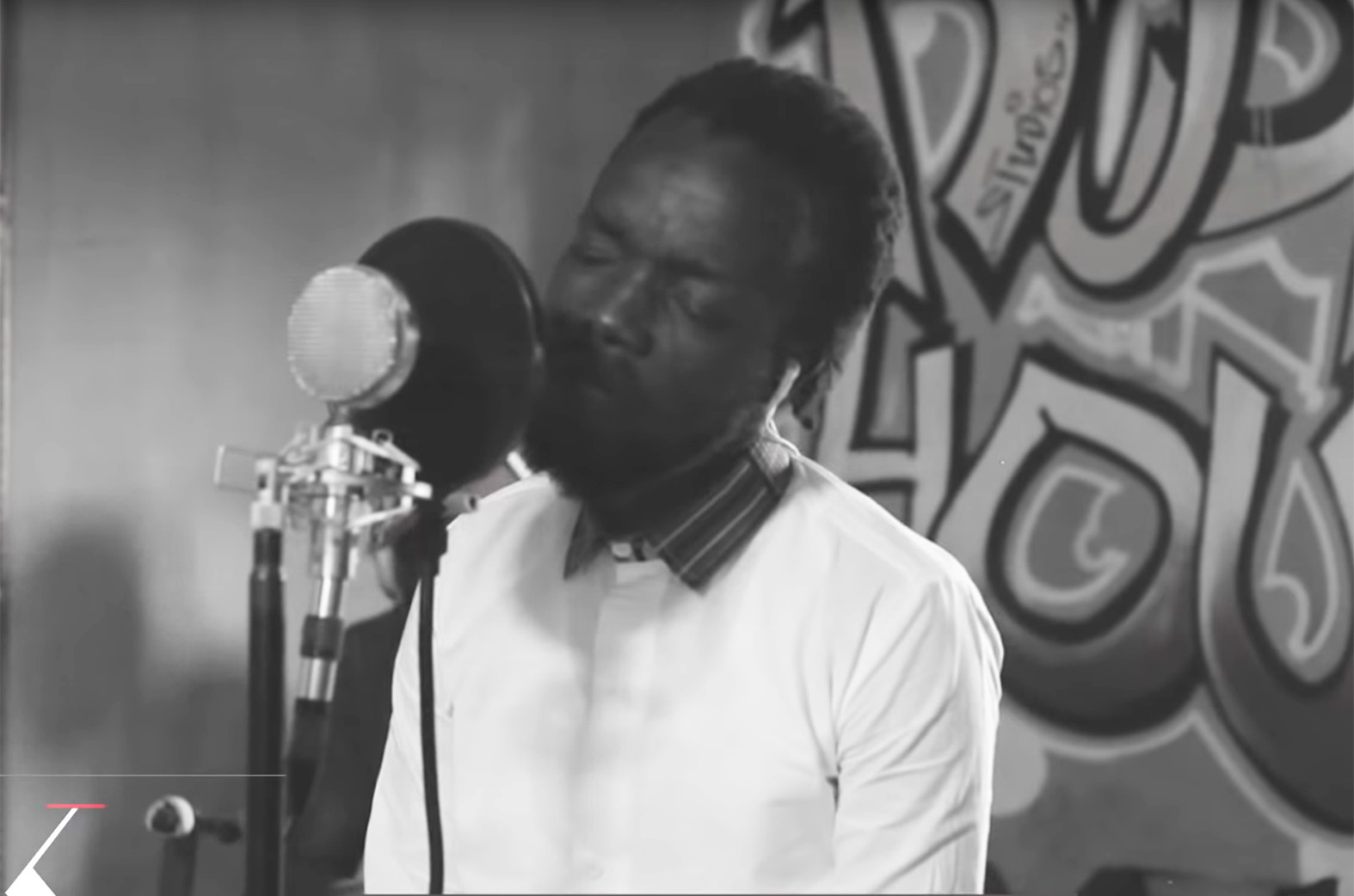 Video: Love Unfair (Acoustic Video) by Akwaboah
