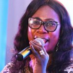 Photos: Cindy Thompson thrill fans into nostalgia; new album out by end of year. Photo Credit: myjoyonline.com(David Andoh)