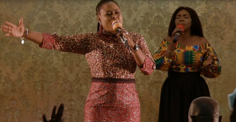 Joyce Blessing leads soulful worship session