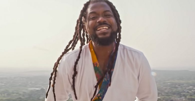Obra by Samini