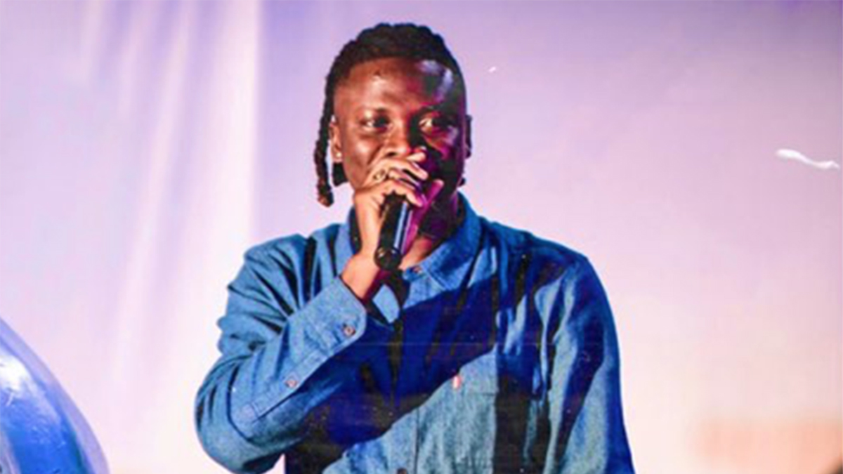 Stonebwoy signs deal with a multinational company