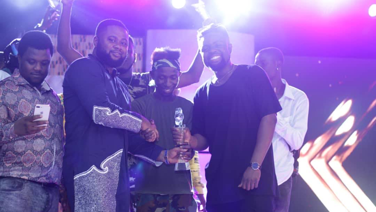 Patapaa crowned Artiste of the Year at 2019 Central Music Awards; See full list of winners