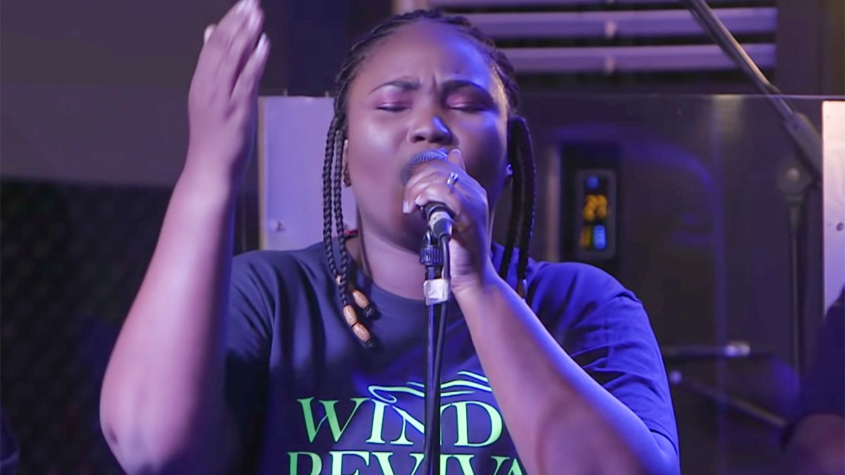 Spirit Move by Joe Mettle feat. Akosua Kyerematen