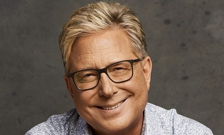 Don Moen breaks grounds for school building in Ofankor - Accra