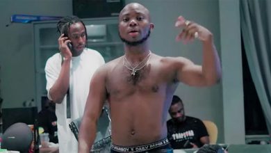 Commando [Remix] by King Promise feat. Chivv