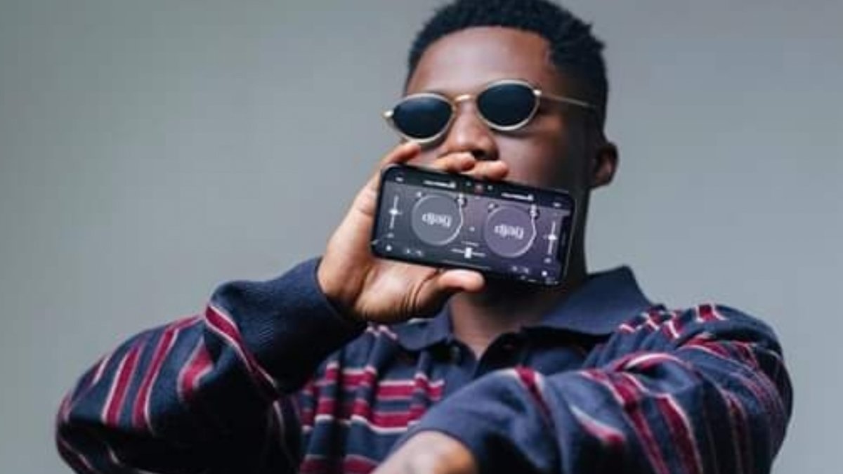 Spotlighting Africa's most unique Disc Jockey; iPhone DJ