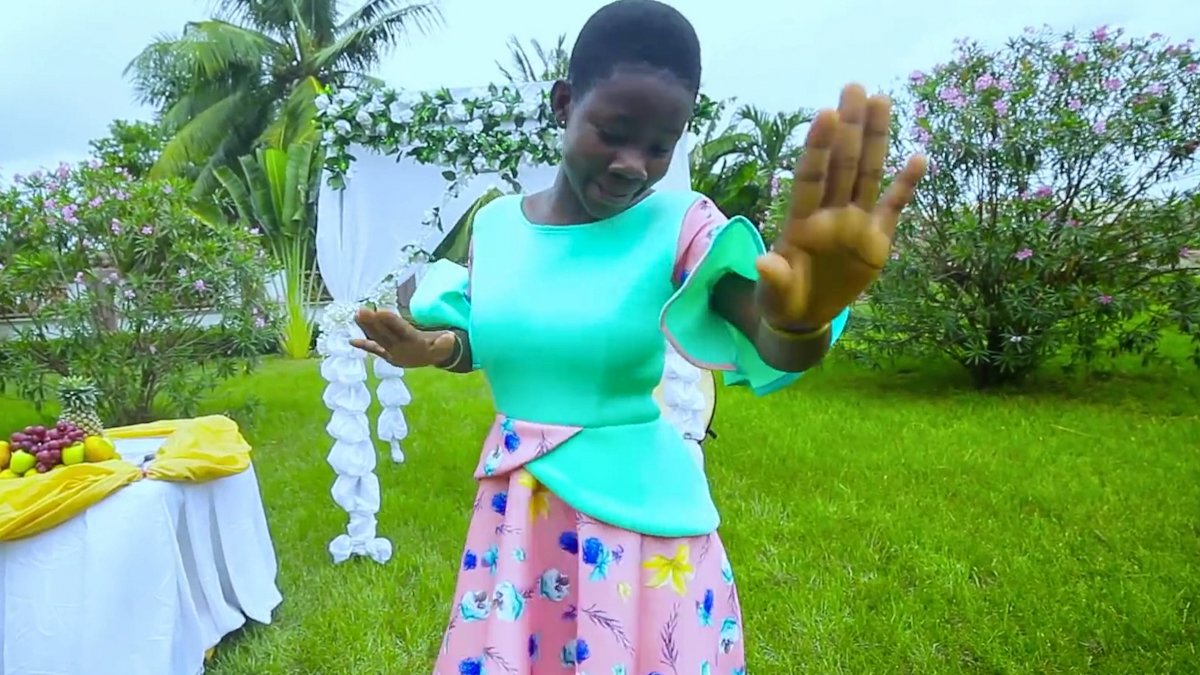 Edin Bi Agye Me Remix by Odehyieba Priscilla