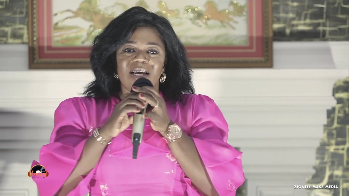Honhom Mu Nwon by Piesie Esther