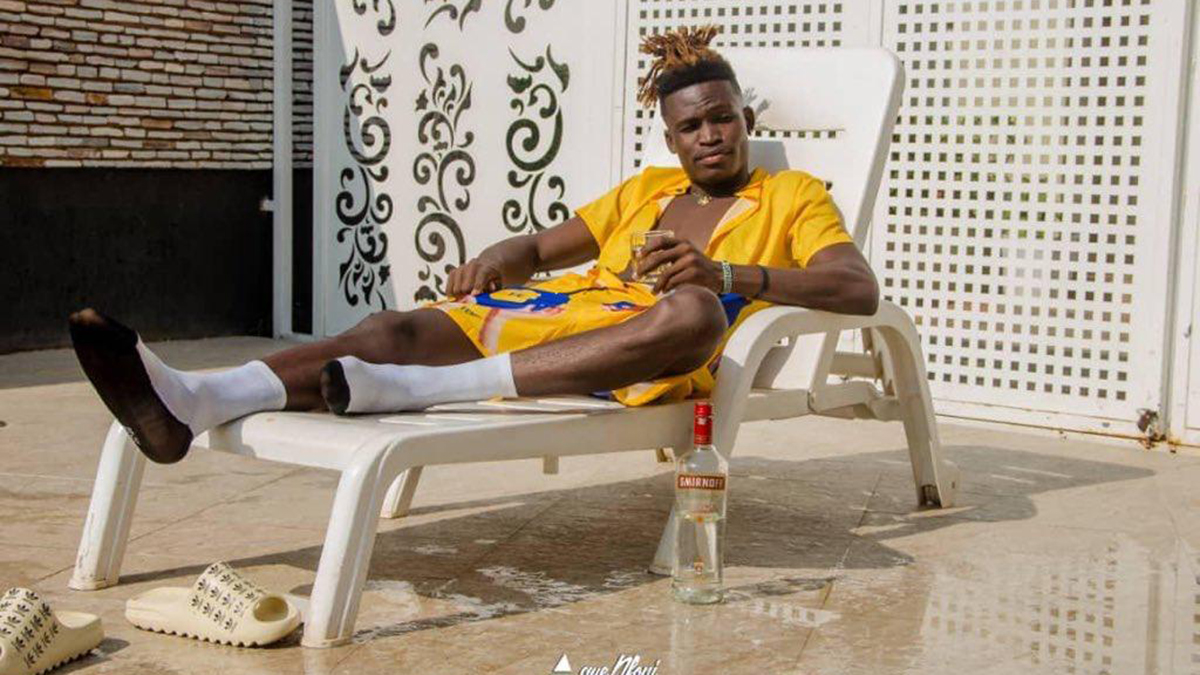 Loid Tag confronts claims that he sounds like Kwesi Arthur!