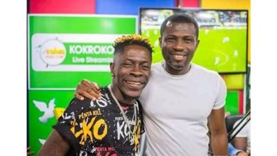 Shatta Wale makes U-turn on Okraku Mantey appointment; allows for 6-month grace period