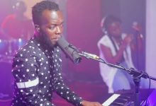 Me Pa Wo Kyew (Live Session) by Akwaboah