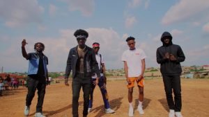Sika Aba Fie Remix by Kweku Darlington feat. Kuami Eugene, Kweku Flick, Fameye & Yaw TOG