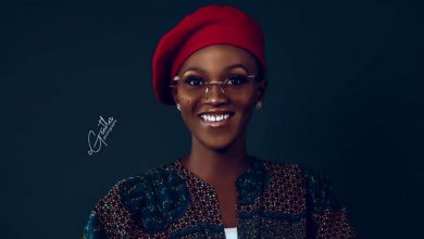 Faithful God! Jacquelyn Oforiwaa-Amanfo testifies with MOGmusic on latest single