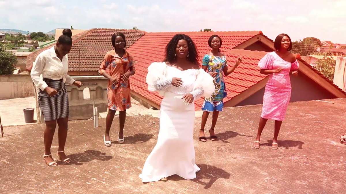 Onyame Ama Ne Sa by Ohemaa Bea