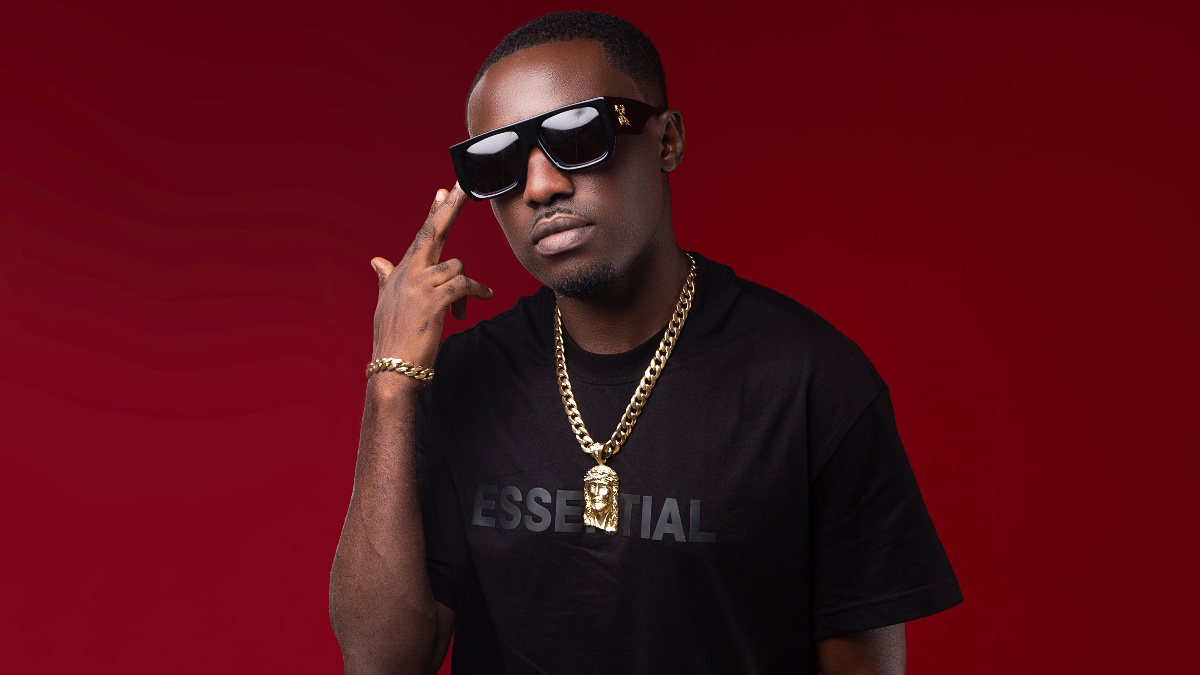 Criss Waddle makes up for the long hiatus with a Stonebwoy joint; Take Me Back