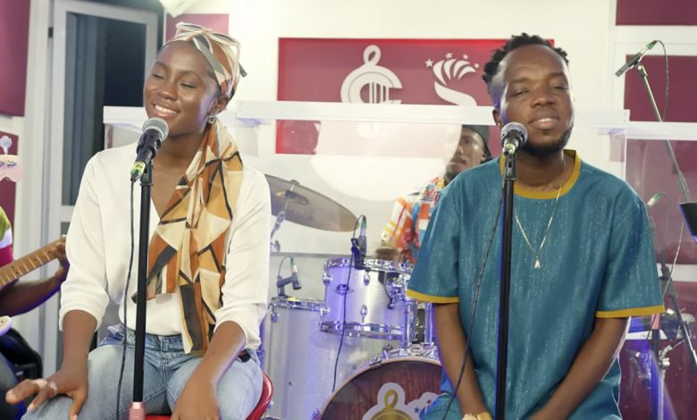 Obiaa (Acoustic Version) by Akwaboah feat. Cina Soul