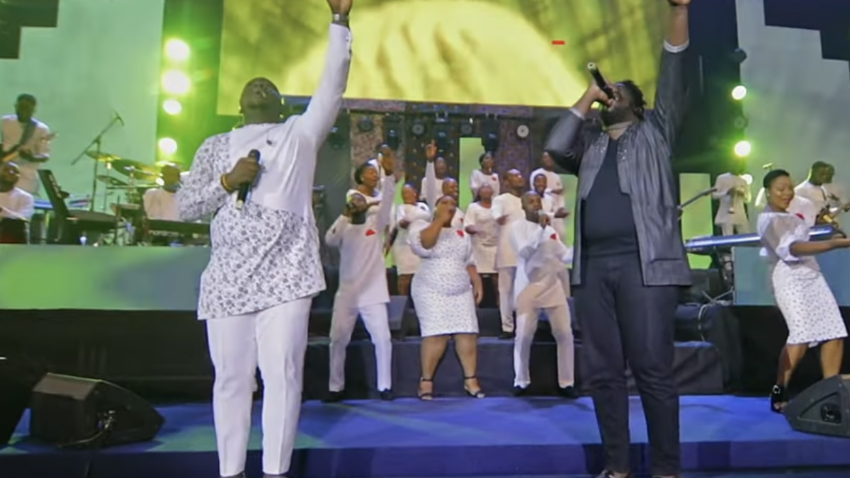 Mida Akpe (Give Thanks) by Bethel Revival Choir feat. Dave Da Musicbox & Mawuto Tetey