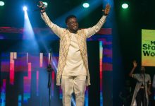 Perez Musik debuts at MTN Stands In Worship with an electrifying worship-filled performance