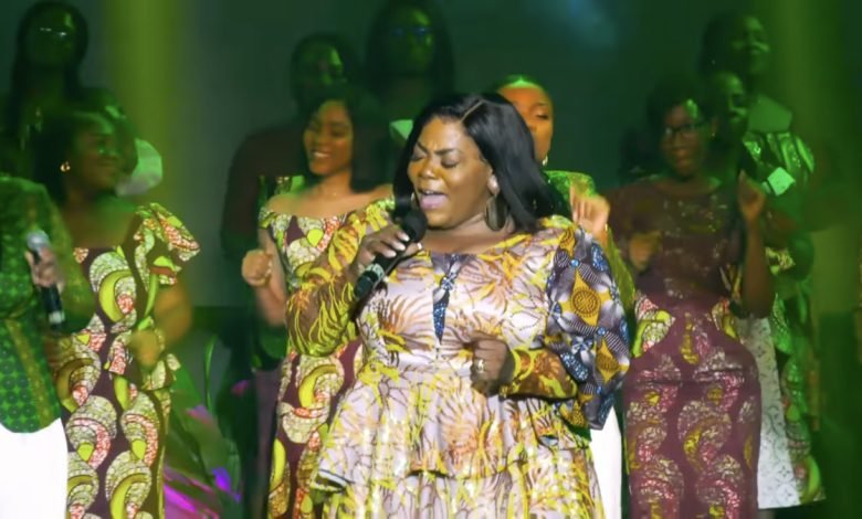 Amenuveve by Celestine Donkor feat Bethel Revival Choir