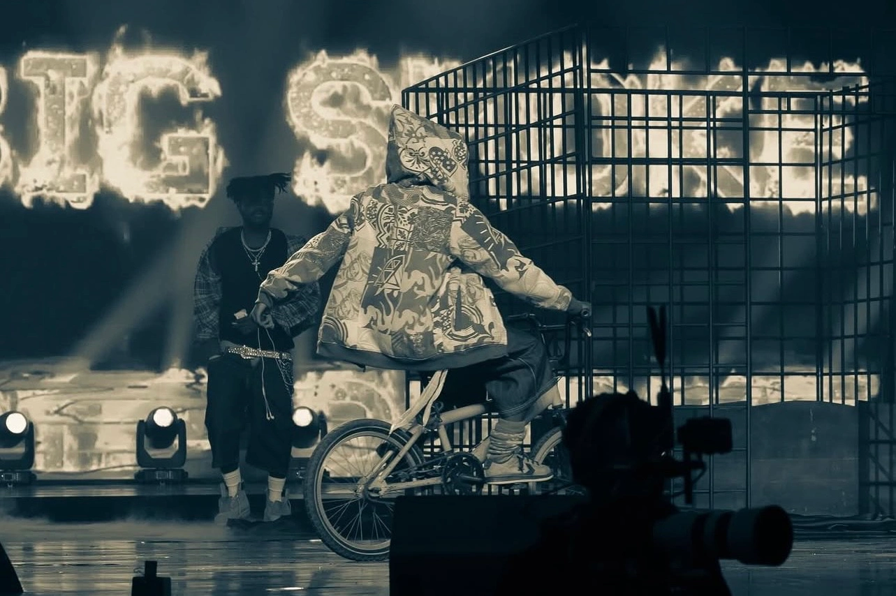 Kweku Smoke performs at the 26th TGMAs. Photo Credit: Warner Music Africa
