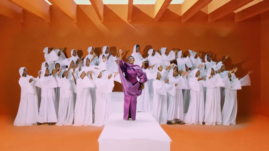 Piesie Esther - Great Change (Nsesaeɛ Kɛseɛ). Credit: YouTube